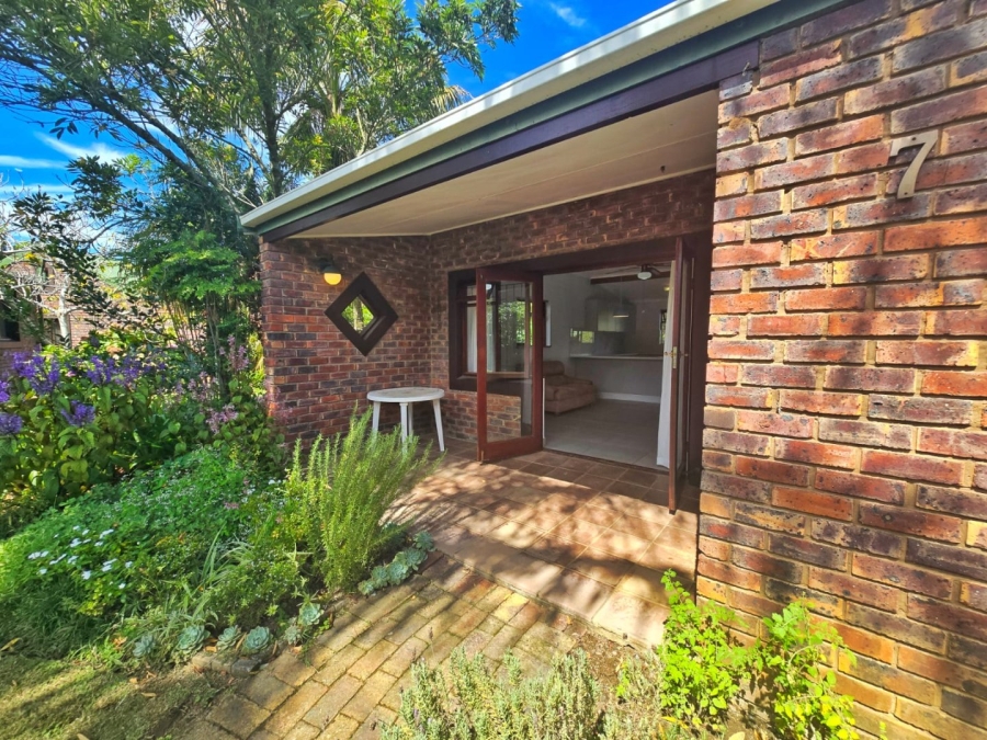 1 Bedroom Property for Sale in Hoekwil Western Cape